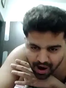 Snapshot of Happyman300 chatting on 21, 11, 2025 Happyman300 online show from 21, 11, 2025