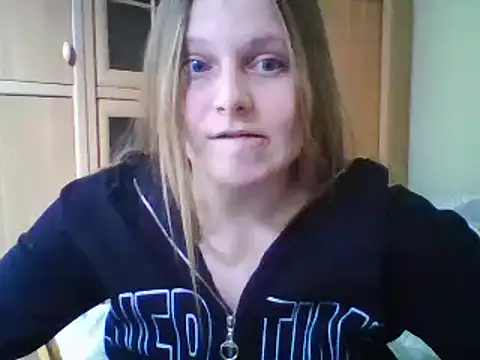 Evasapples online show from 9, 1, 2025