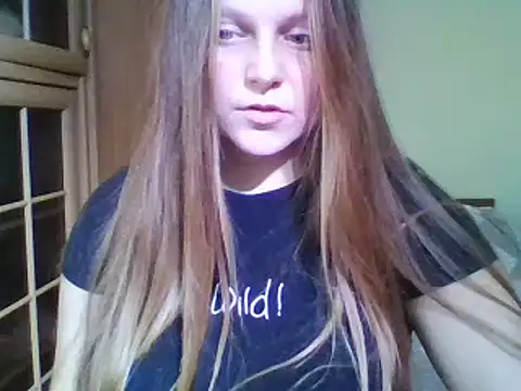 Evasapples online show from 28, 1, 2025