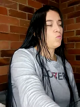 Gabriela squirt02 online show from 4, 12, 2024