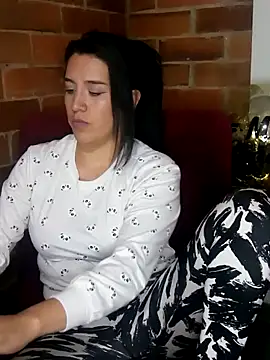 Gabriela squirt02 online show from 19, 12, 2024