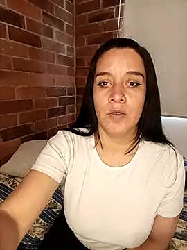 Gabriela squirt02 online show from 29, 9, 2025