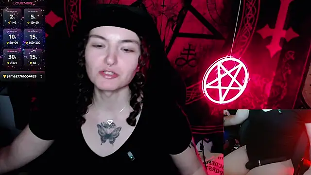 Snapshot of BrandiWRLD_999 chatting on 18, 10, 2025 BrandiWRLD 999 online show from 18, 10, 2025