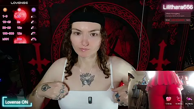 Snapshot of BrandiWRLD_999 chatting on 26, 11, 2025 BrandiWRLD 999 online show from 26, 11, 2025