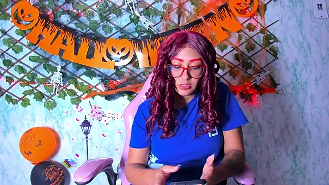 Snapshot of Pamesmith chatting on 18, 10, 2025 Pamesmith online show from 18, 10, 2025