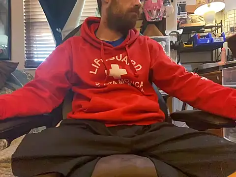 Snapshot of slutty_guy12 chatting on 28, 1, 2025 slutty guy12 online show from 28, 1, 2025