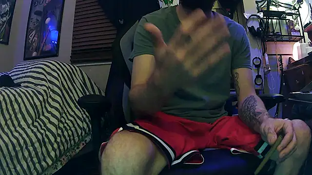 Snapshot of slutty_guy12 chatting on 16, 2, 2025 slutty guy12 online show from 16, 2, 2025