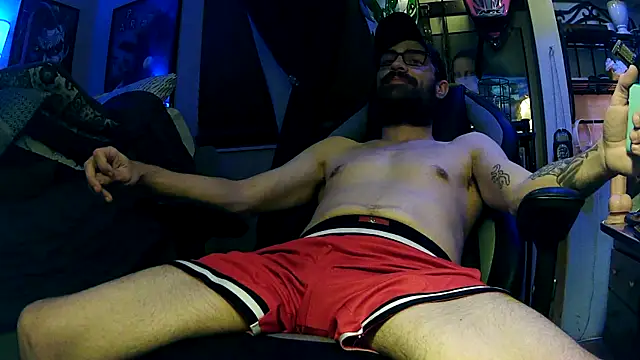 Snapshot of slutty_guy12 chatting on 3, 3, 2025 slutty guy12 online show from 3, 3, 2025