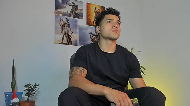 Snapshot of gerson_zt chatting on 4, 3, 2026 gerson zt online show from 4, 3, 2026