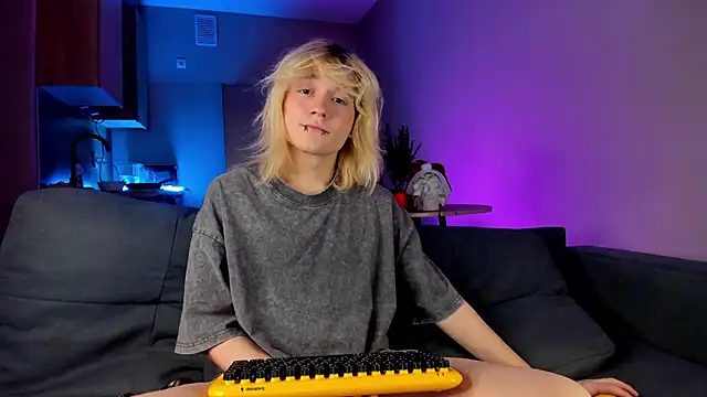 Gregory Byyrd online show from 27, 12, 2024