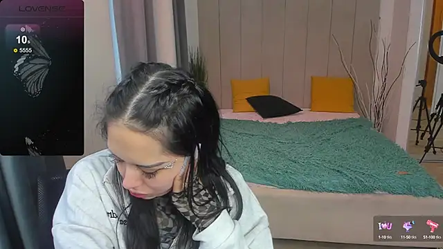 baby  kim online show from 5, 2, 2025