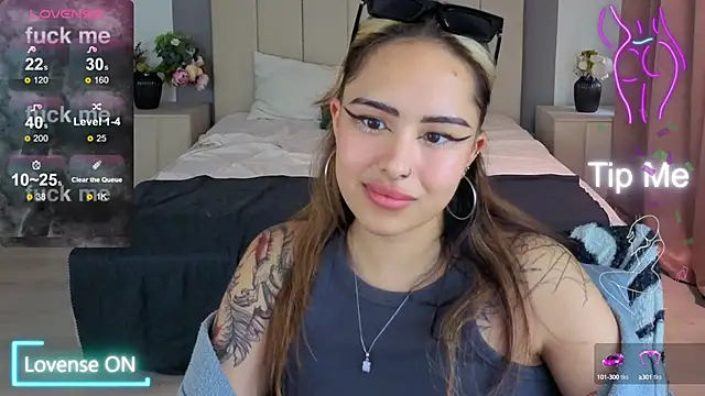 baby  kim online show from 11, 10, 2025