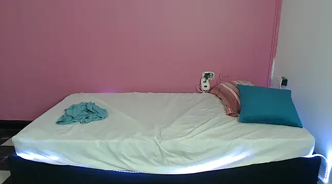 Albertwd420 online show from 8, 2, 2025