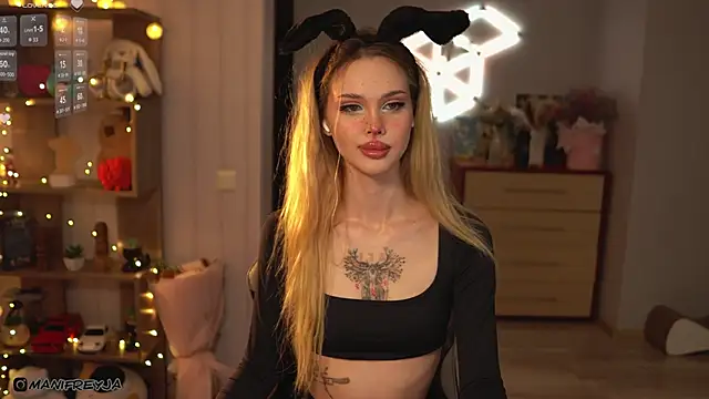 ManiFreyja online show from 9, 10, 2025