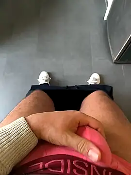 Snapshot of cricrimsBarcelona chatting on 25, 1, 2025 cricrimsBarcelona online show from 25, 1, 2025