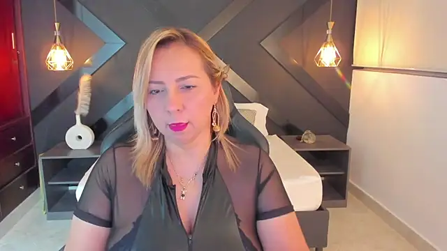 Snapshot of andre_soto_ chatting on 19, 3, 2026 andre soto online show from 19, 3, 2026