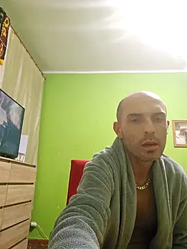 STANISLAW621162 online show from 1, 2, 2025