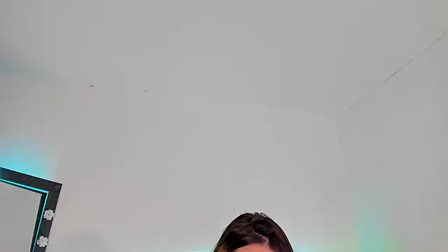 Snapshot of JanneKim chatting on 11, 12, 2024 JanneKim online show from 11, 12, 2024