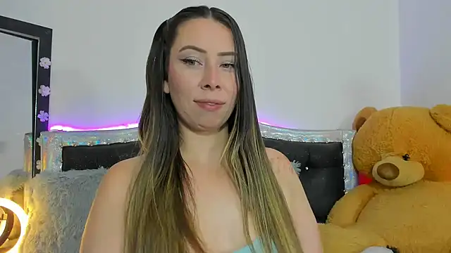 Snapshot of JanneKim chatting on 19, 12, 2024 JanneKim online show from 19, 12, 2024