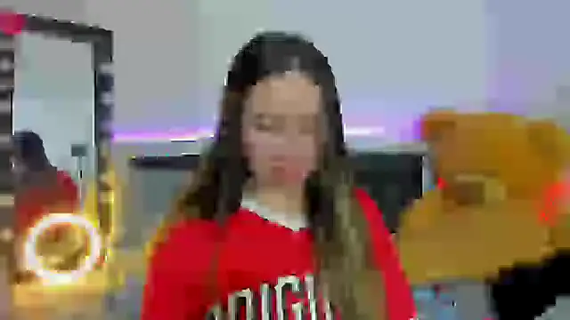 Snapshot of JanneKim chatting on 20, 12, 2024 JanneKim online show from 20, 12, 2024