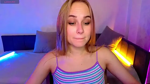 LianaBright online show from 1, 10, 2025