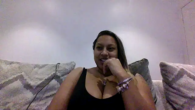Snapshot of TEMPTING-TAMMY chatting on 13, 1, 2025 TEMPTING-TAMMY online show from 13, 1, 2025