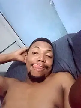 Snapshot of the4thking chatting on 4, 2, 2025 the4thking online show from 4, 2, 2025