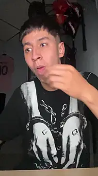 Stiven 017 online show from 15, 3, 2026