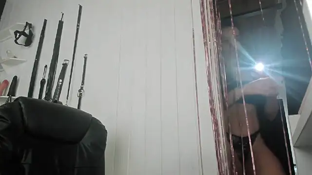 jessiburningheels online show from 11, 11, 2025