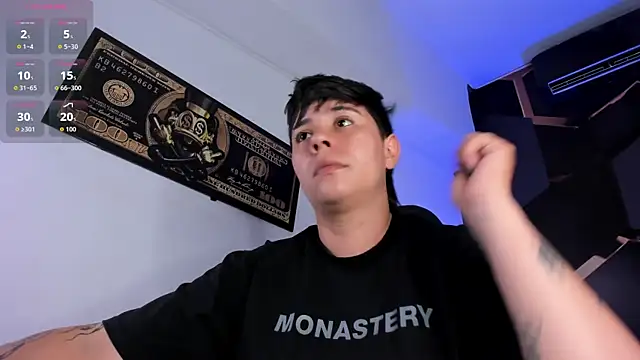 Snapshot of AbbySmiitth_ chatting on 18, 11, 2025 AbbySmiitth online show from 18, 11, 2025