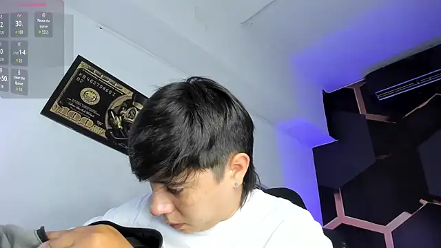 Snapshot of AbbySmiitth_ chatting on 21, 11, 2025 AbbySmiitth online show from 21, 11, 2025