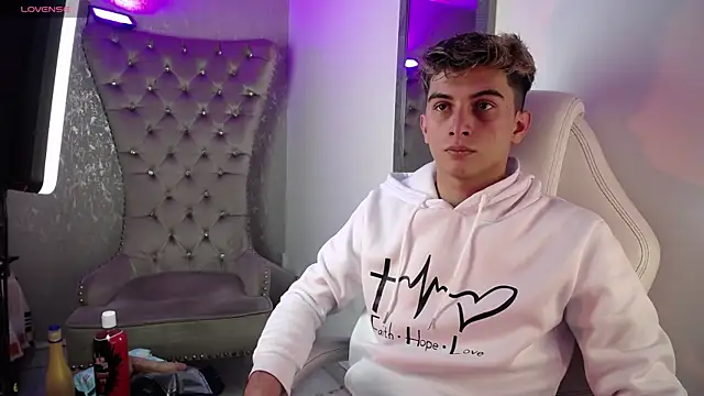 MrWilliseo online show from 12, 9, 2025