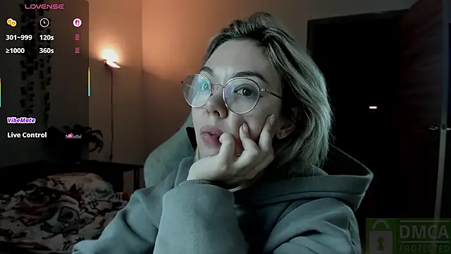 Snapshot of whoa-hoa-hoa-hoa-hoa chatting on 13, 10, 2025 whoa-hoa-hoa-hoa-hoa online show from 13, 10, 2025