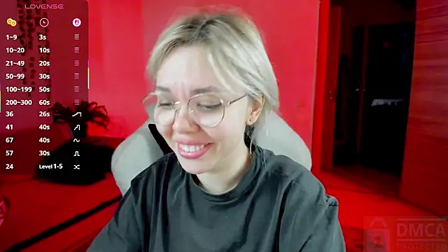 Snapshot of whoa-hoa-hoa-hoa-hoa chatting on 21, 10, 2025 whoa-hoa-hoa-hoa-hoa online show from 21, 10, 2025