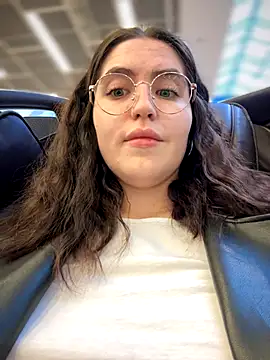 meow girl online show from 14, 11, 2025