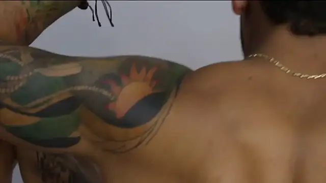 Maximo Marcelo online show from 15, 10, 2025