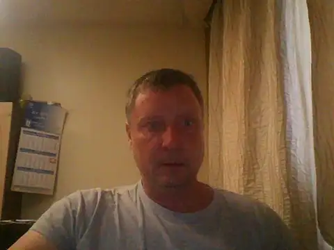 Snapshot of c6tm5 chatting on 11, 11, 2025 c6tm5 online show from 11, 11, 2025