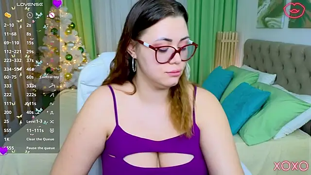 Snapshot of _Kiksy chatting on 10, 1, 2025 Kiksy online show from 10, 1, 2025