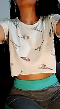 Snapshot of chloewildd_ chatting on 1, 3, 2025 chloewildd online show from 1, 3, 2025