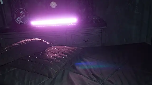 Morgan Hilll  online show from 21, 3, 2026