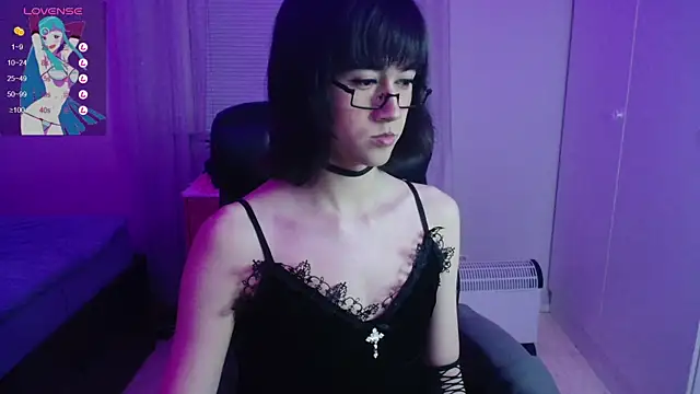 lewd pillows online show from 4, 3, 2025