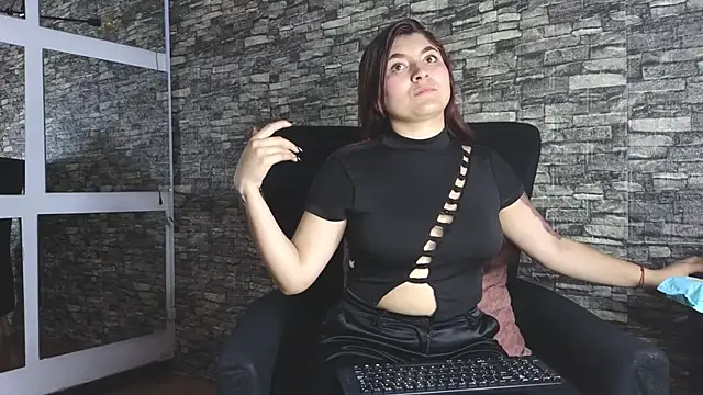 carolayrosse online show from 12, 10, 2025