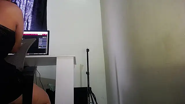 Snapshot of marilynetthan chatting on 24, 11, 2025 marilynetthan online show from 24, 11, 2025