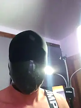 Snapshot of manforhotfun chatting on 18, 9, 2025 manforhotfun online show from 18, 9, 2025