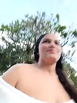 Snapshot of girl_milk1 chatting on 22, 10, 2025 girl milk1 online show from 22, 10, 2025