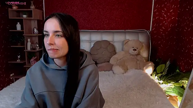 AuroraAksnesss online show from 29, 9, 2025