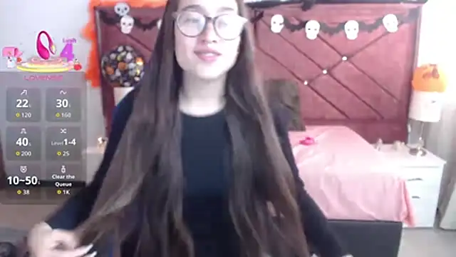 Snapshot of zoe_sweet5 chatting on 26, 10, 2025 zoe sweet5 online show from 26, 10, 2025