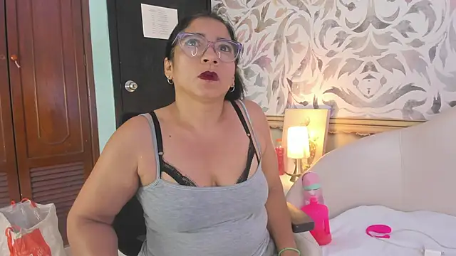 mature bigass   online show from 19, 3, 2026