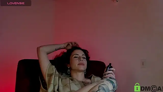 Borbala Iggy online show from 29, 12, 2024