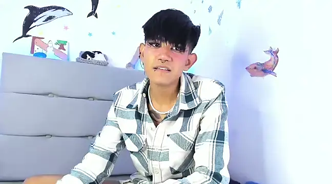 andrew uwu  online show from 7, 12, 2024